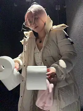 Featured live Winter11 - Top rated stripchat fetish cam performer streaming BDSM and kink shows