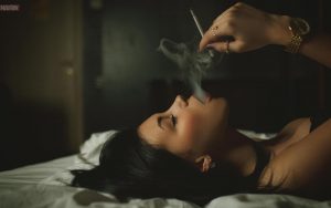 Smoking Fetish Webcam for lovers of smoky pleasure